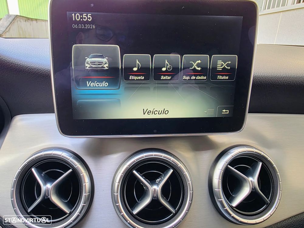 Mercedes-Benz CLA 180 d Shooting Brake AMG Line Aut. - 42