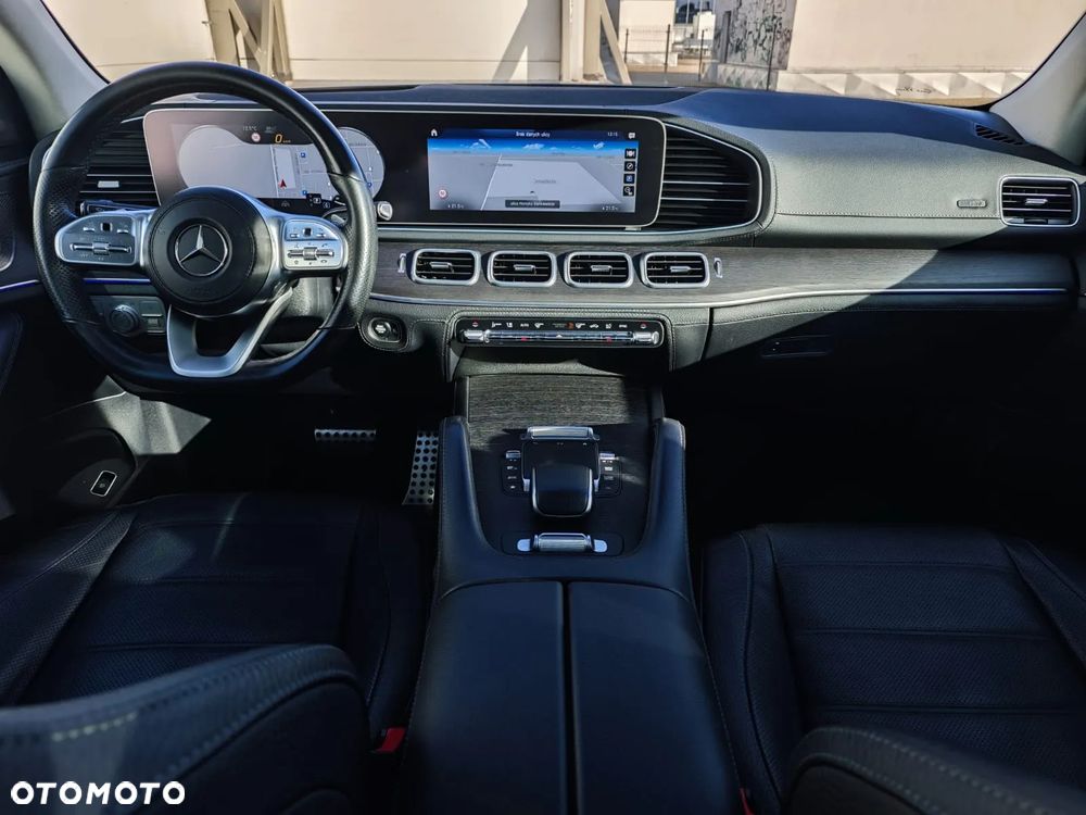 Mercedes-Benz GLS - 19