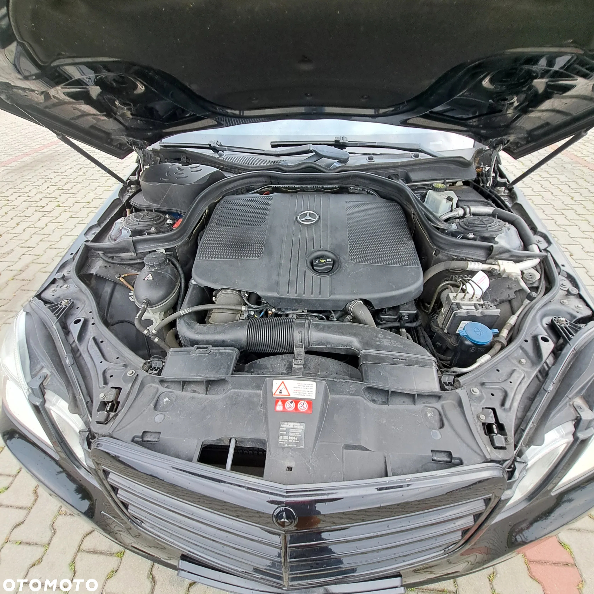 Mercedes-Benz Klasa E 200 CDI Classic - 13