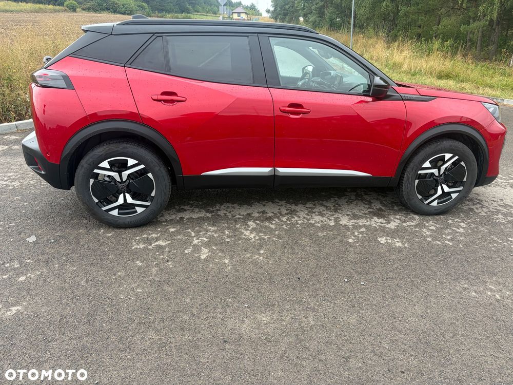 Peugeot 2008 Hybrid 136 e-DSC GT - 4
