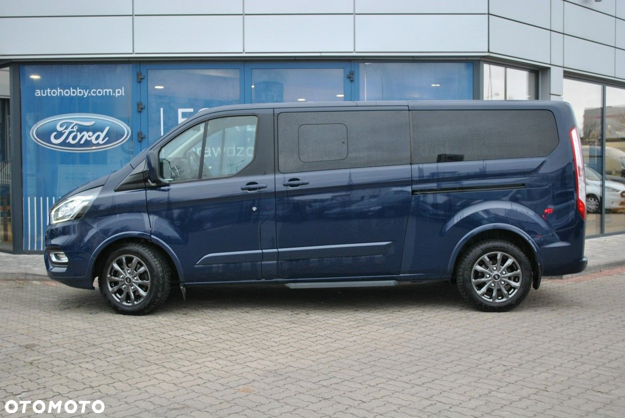 Ford Tourneo Custom - 6