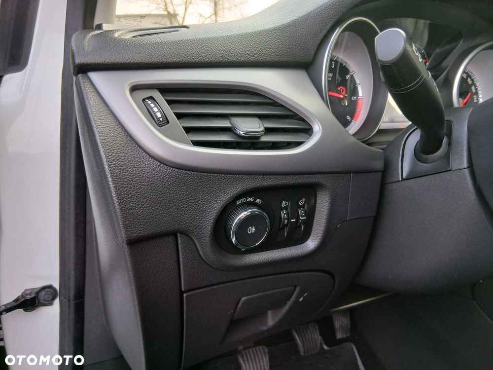 Opel Astra 1.6 CDTI DPF ecoFLEX TourerStart/Stop Style - 18