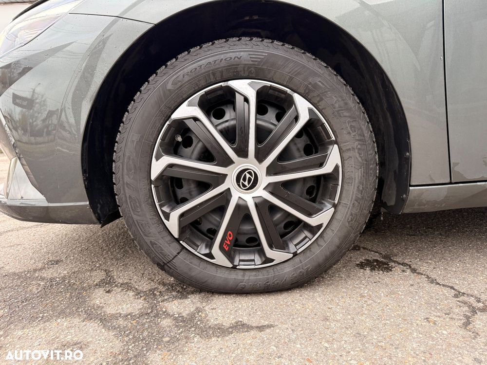 Hyundai Elantra 1.6 l 123 CP 6MT Highway - 24