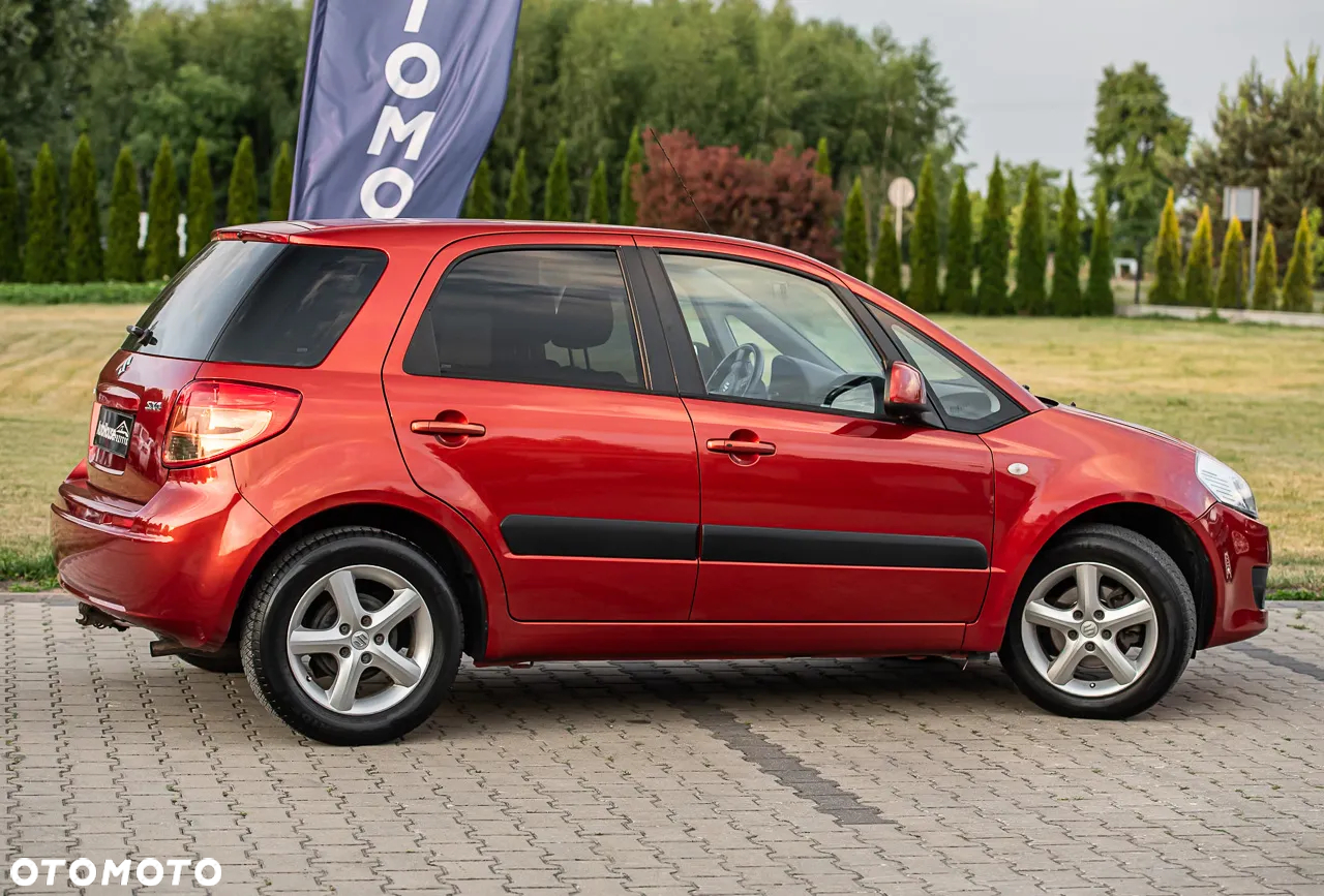 Suzuki SX4 1.6 Premium - 13