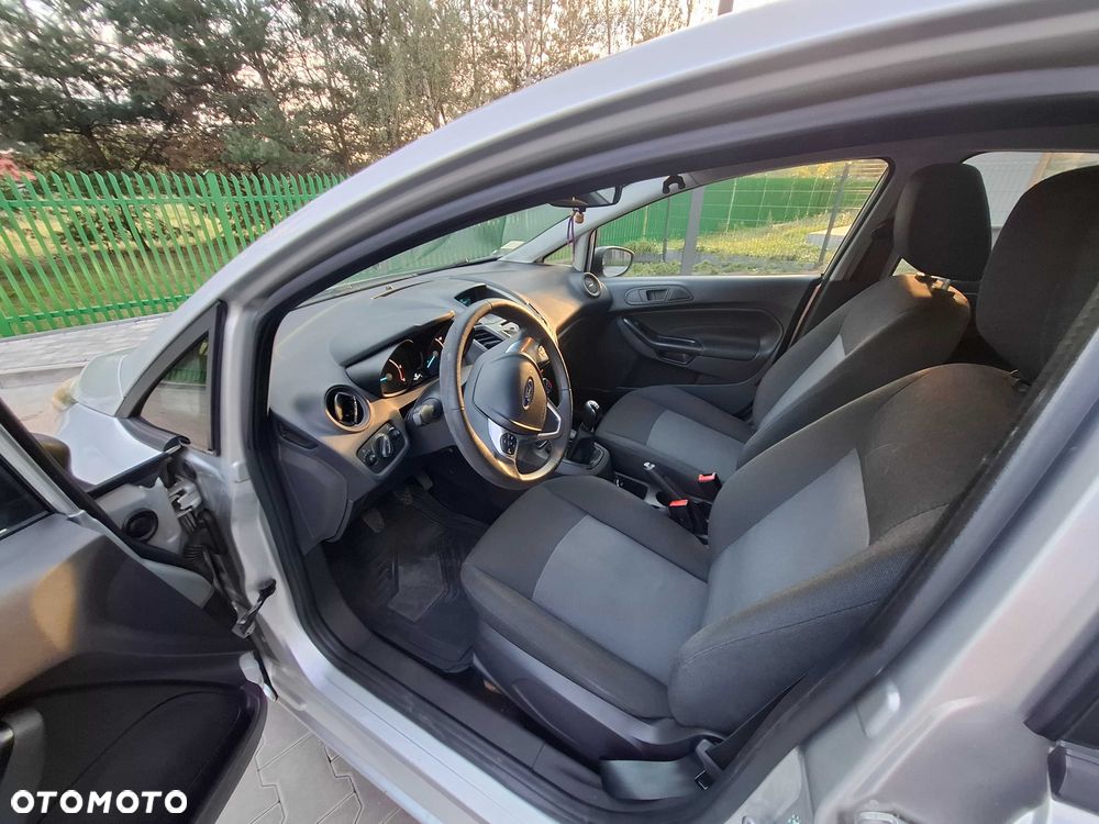 Ford Fiesta - 8