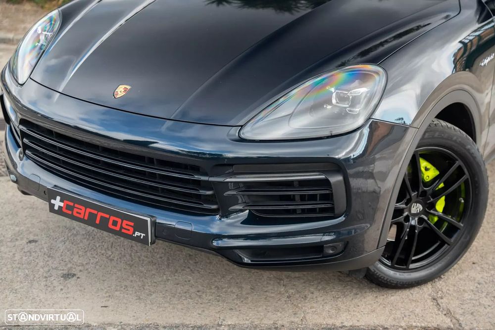 Porsche Cayenne - 2