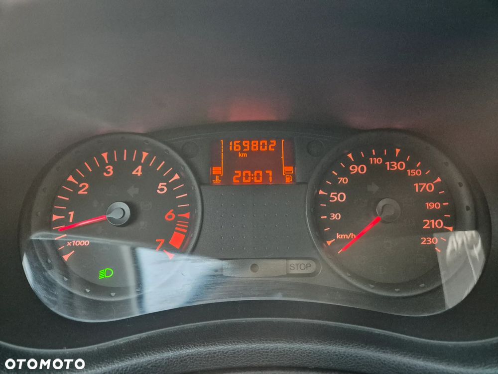 Renault Clio 1.2 16V 75 Yahoo - 23