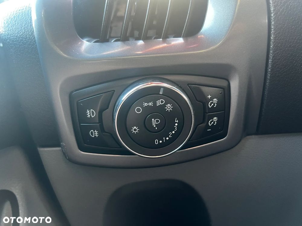 Ford Transit Custom - 20