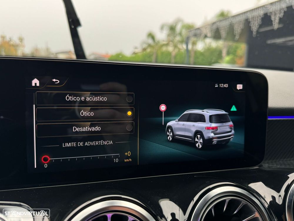 Mercedes-Benz GLB 220 d AMG Line - 50