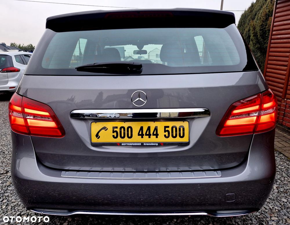 Mercedes-Benz Klasa B 180 7G-DCT Edition - 5