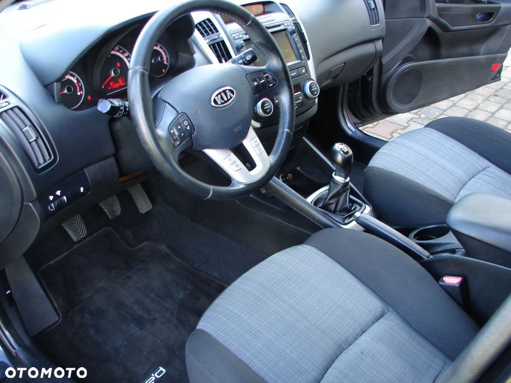 Kia Ceed 1.4 CVVT Edition 7 - 9