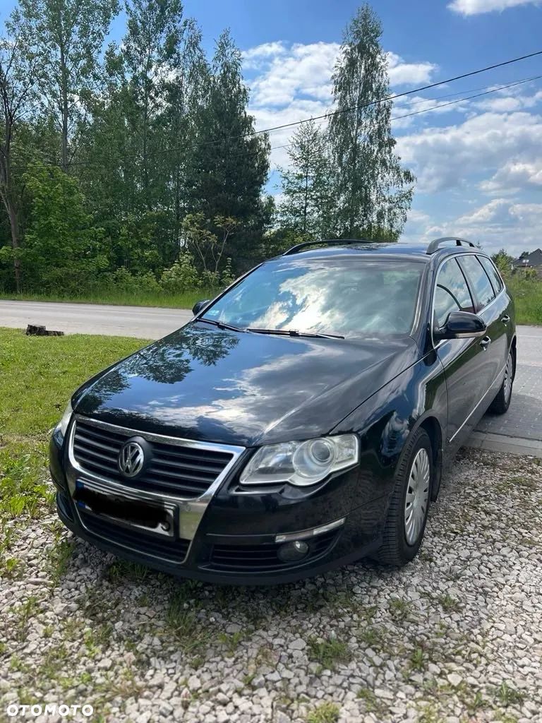 Volkswagen Passat 1.8 TSI Trendline - 1
