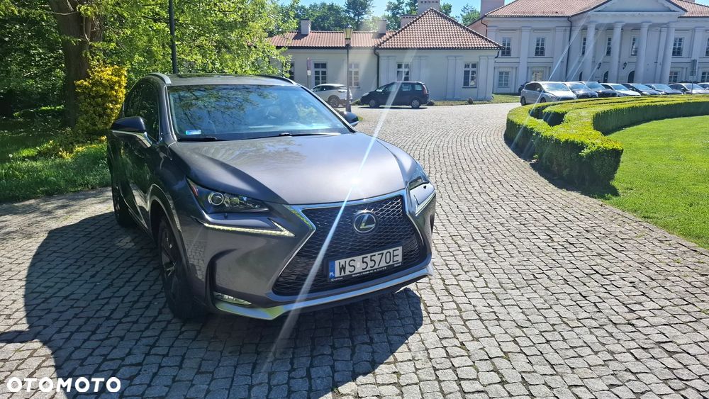 Lexus NX 200t F Sport AWD - 3