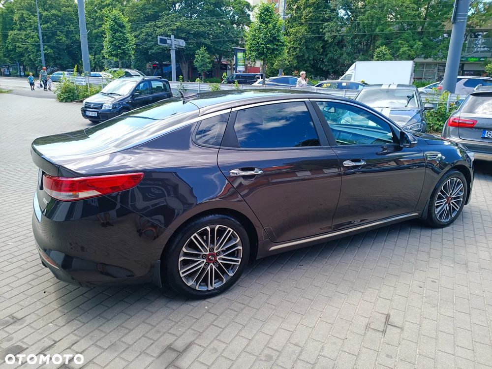 Kia Optima 1.7 CRDI DCT Business Supreme - 8