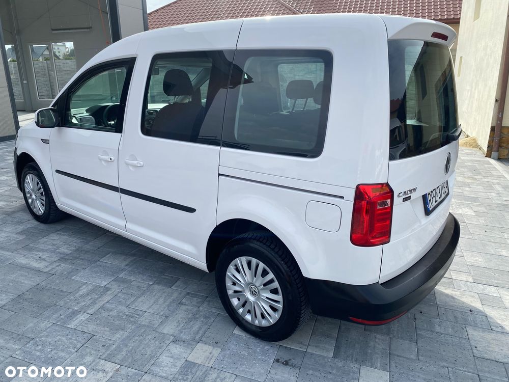 Volkswagen Caddy 2.0 TDI Highline - 28
