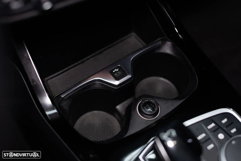 BMW 216 Gran Coupé - 40