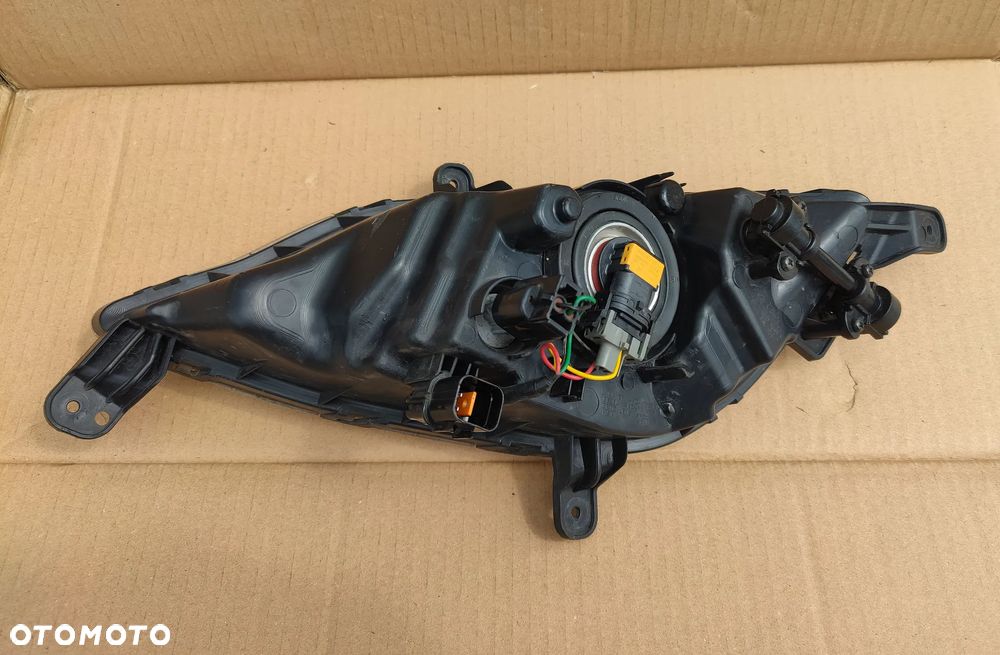 Halogen prawy LED przeciwmgielna Hyundai i30 2012 - 3