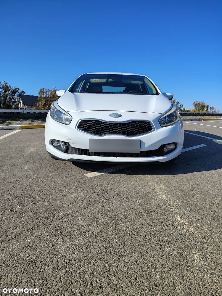 Kia Ceed 1.4 CRDi M - 11