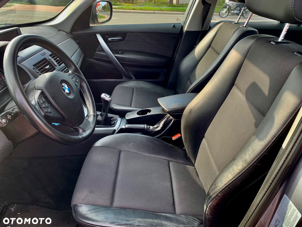 BMW X3 xDrive20i Edition Exclusive - 24