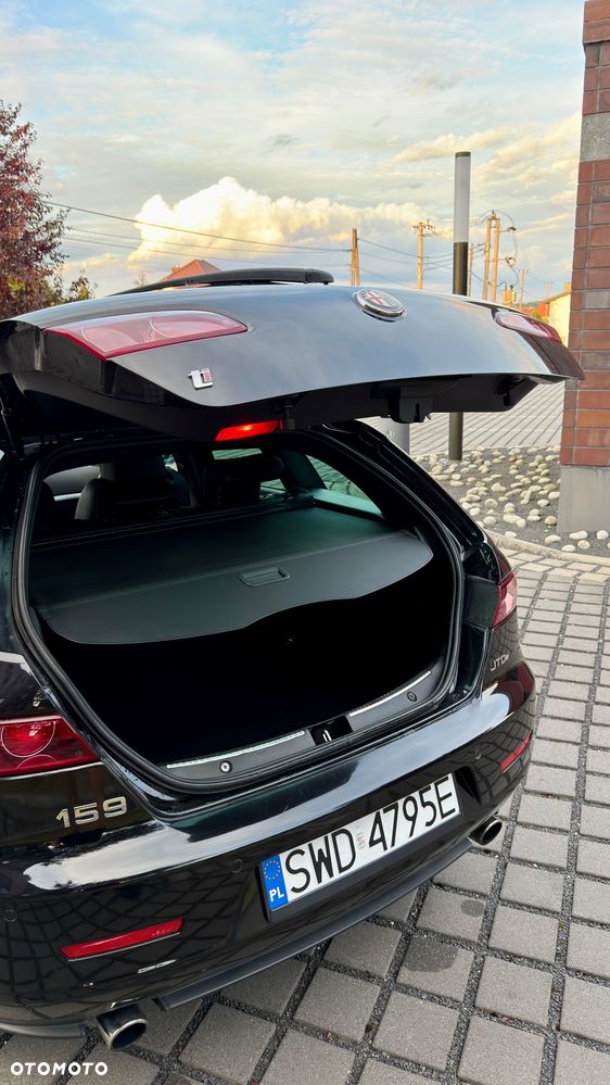 Alfa Romeo 159 1.9 JTDM 16V DPF ti - 37