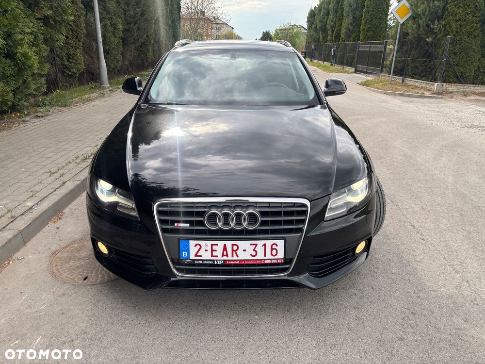 Audi A4 Avant 2.0 TDI DPF S line Sportpaket - 4