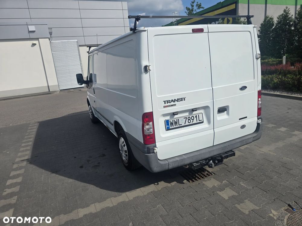 Ford Transit - 12