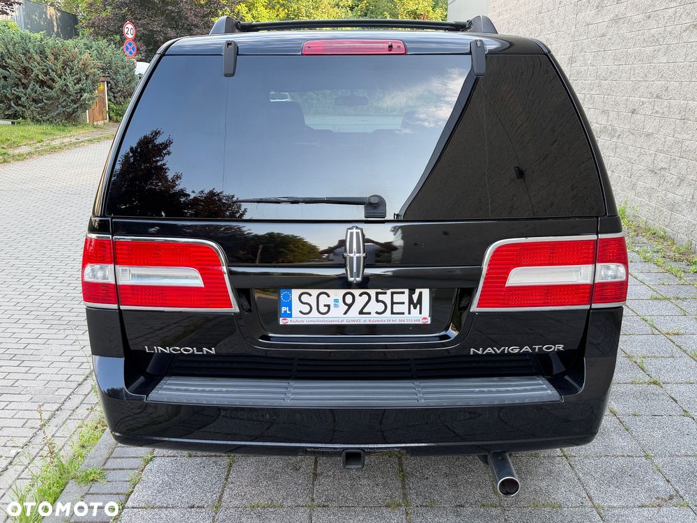 Lincoln Navigator 5.4 4WD Ultimate - 6