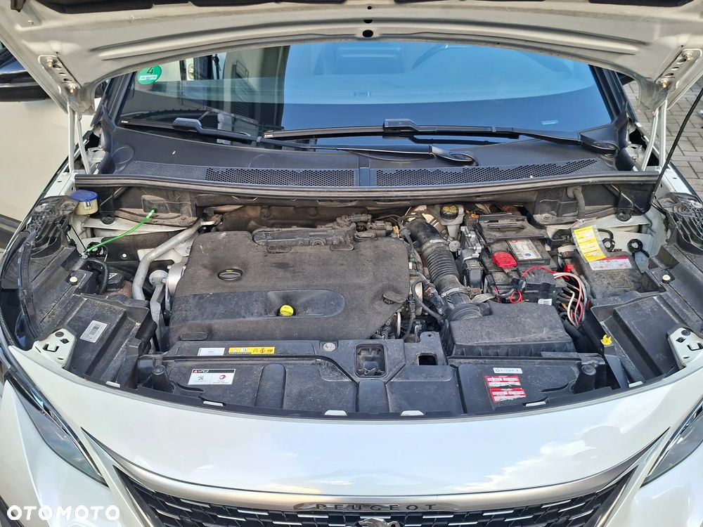 Peugeot 5008 - 13