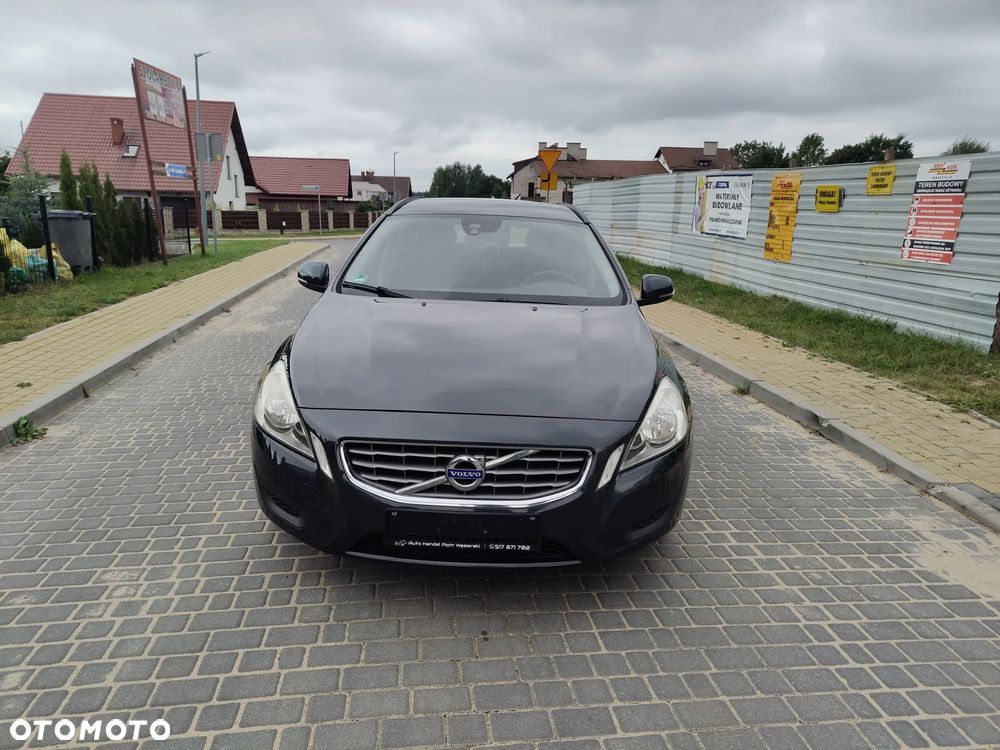 Volvo V60 D3 Kinetic - 11