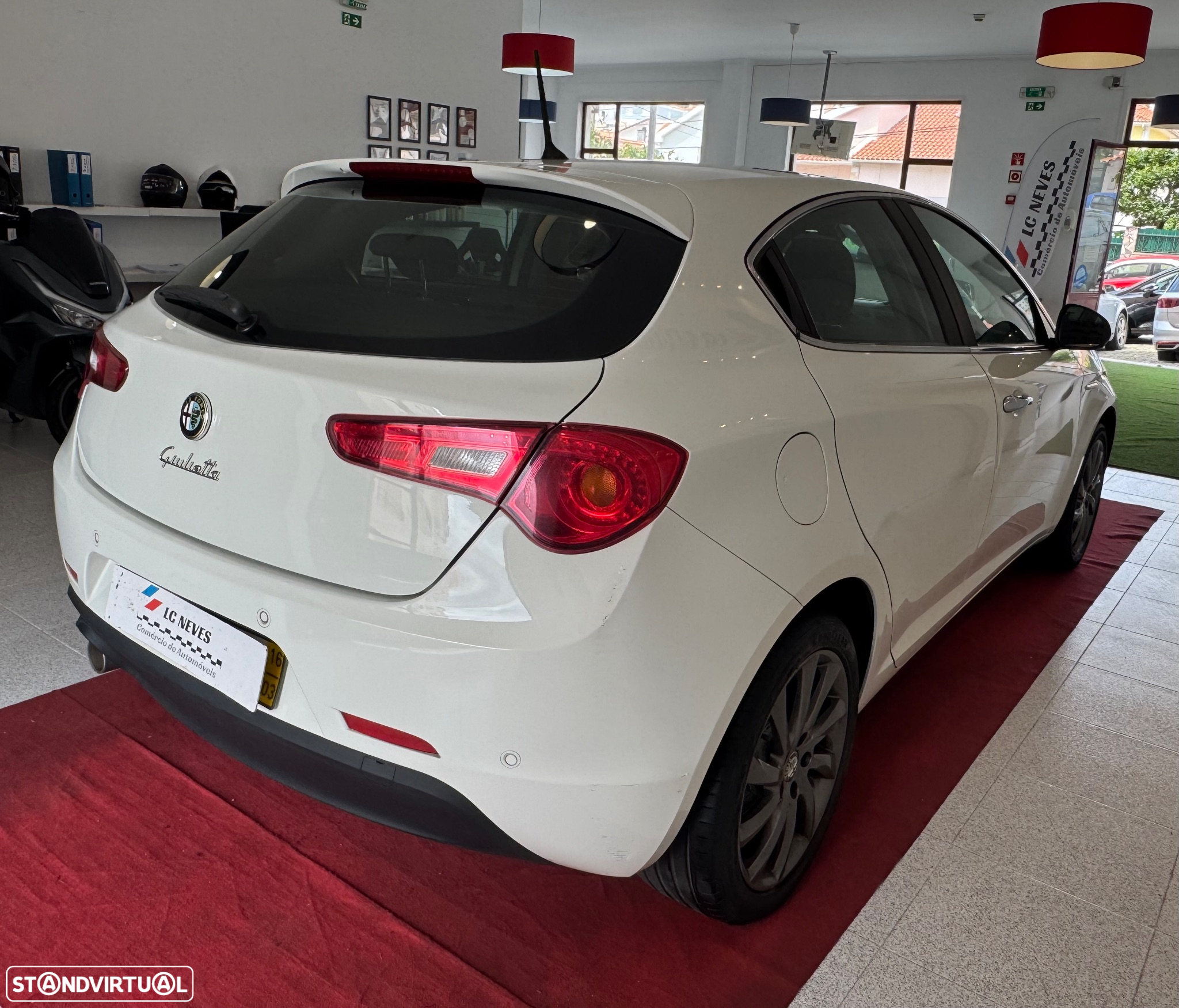 Alfa Romeo Giulietta 1.6 JTDm Sport - 8