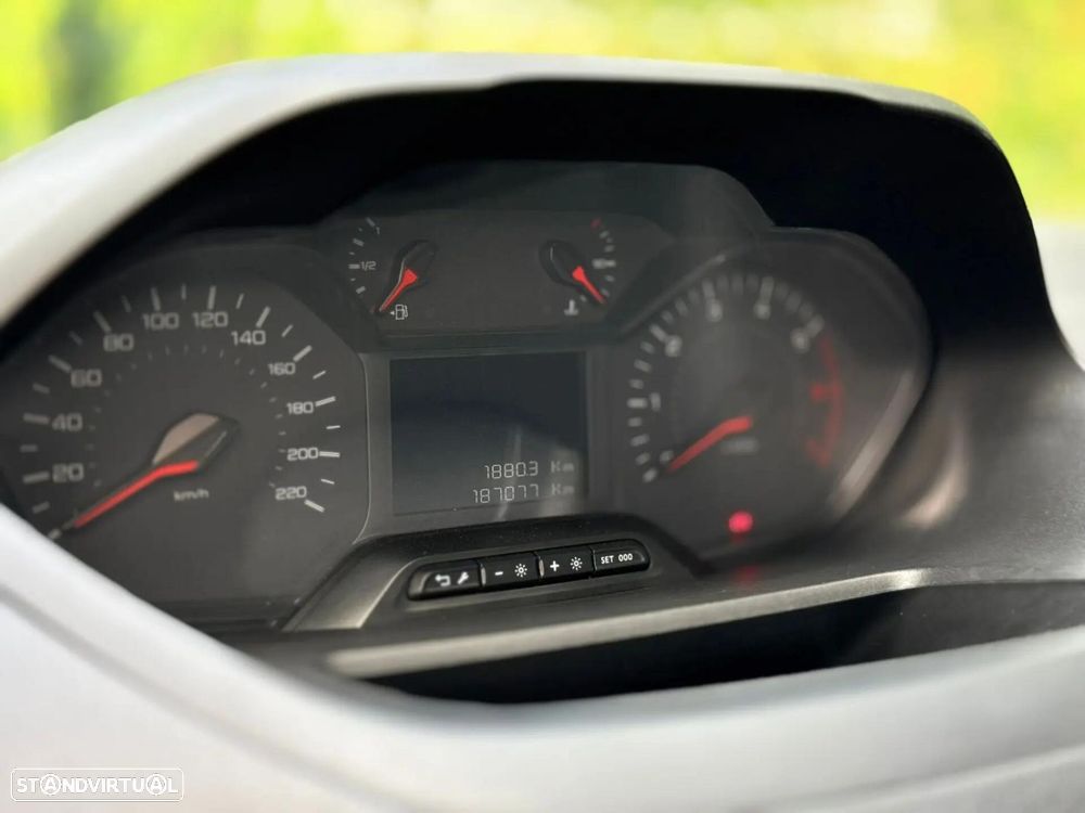 Peugeot Partner 1.5 BlueHdi Premium Standard - 14