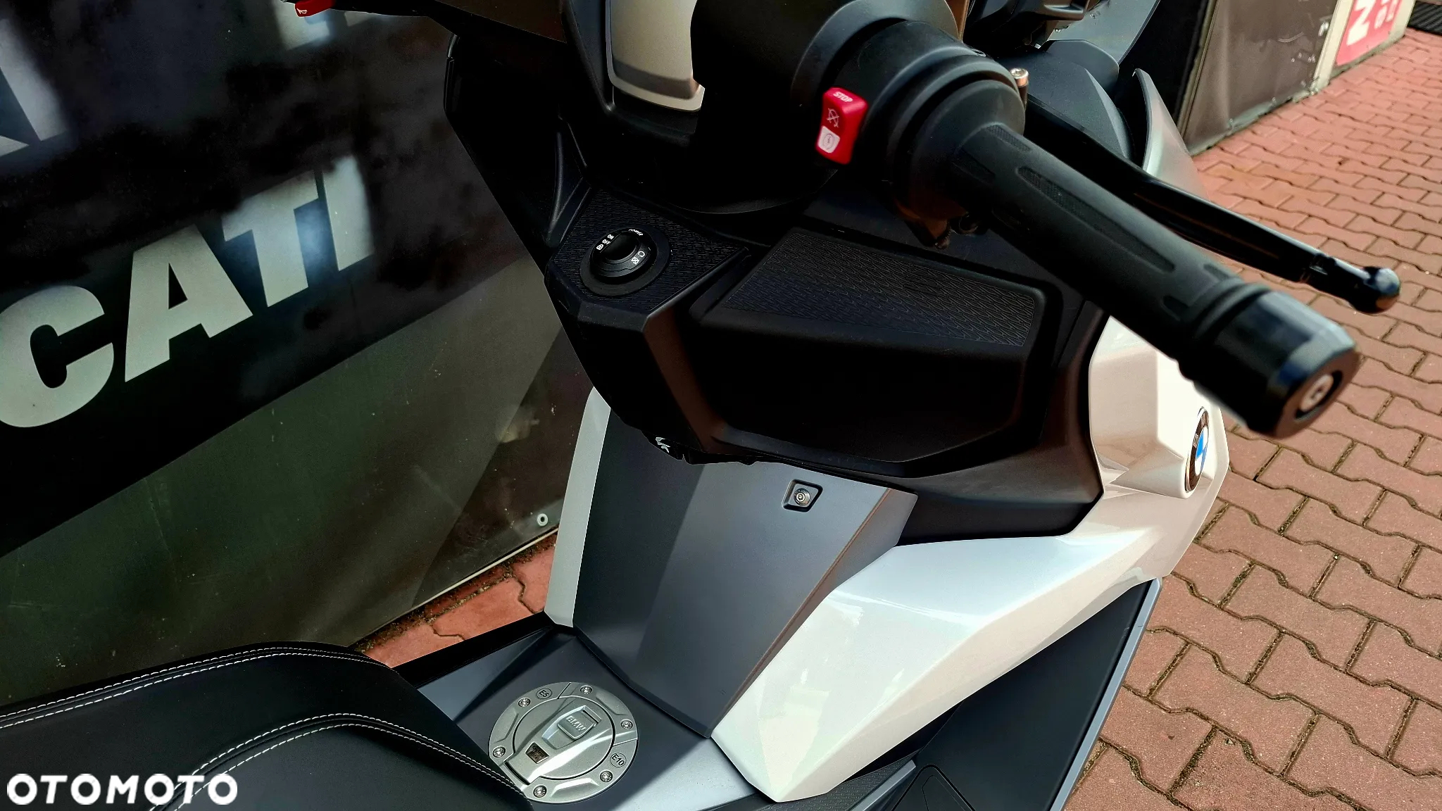 BMW C 400 GT - 16