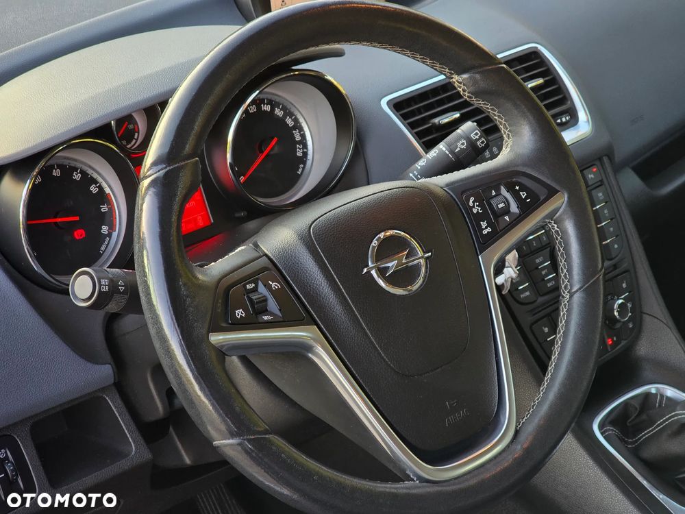 Opel Meriva 1.4 T Cosmo - 33