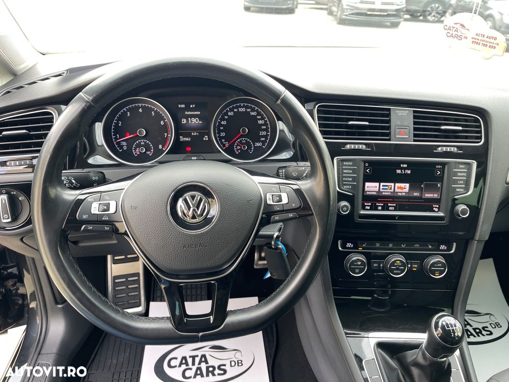Volkswagen Golf 1.2 TSI BlueMotion Technology Allstar - 36