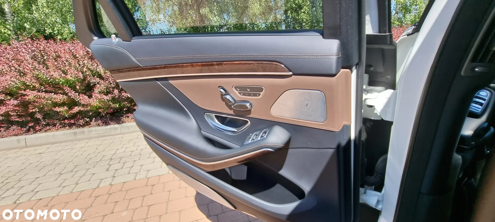 Mercedes-Benz Klasa S 560 4-Matic L 9G-TRONIC - 15