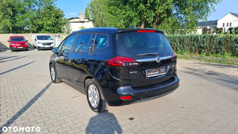 Opel Zafira - 27