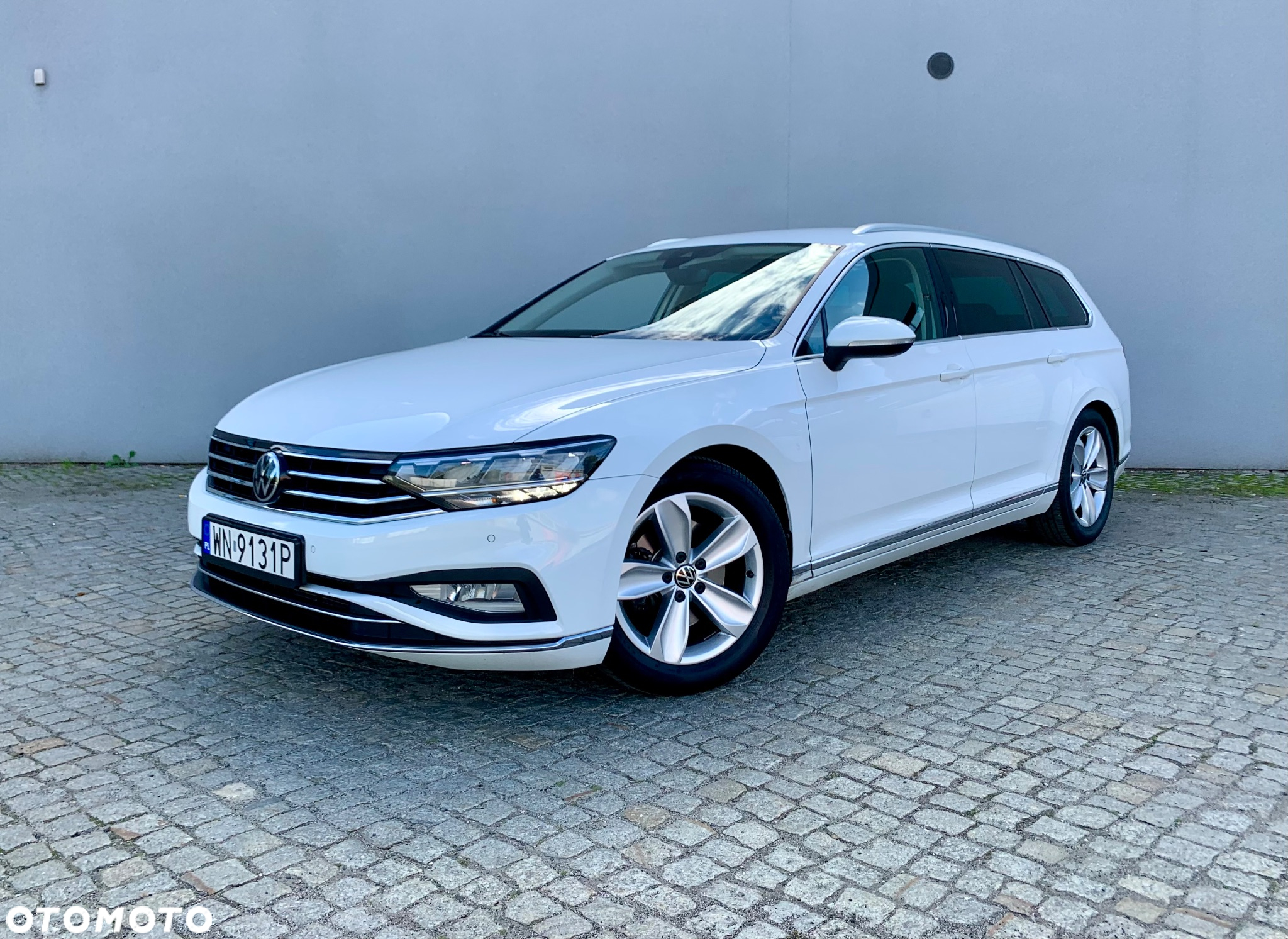 Volkswagen Passat 1.5 TSI EVO Elegance DSG - 2