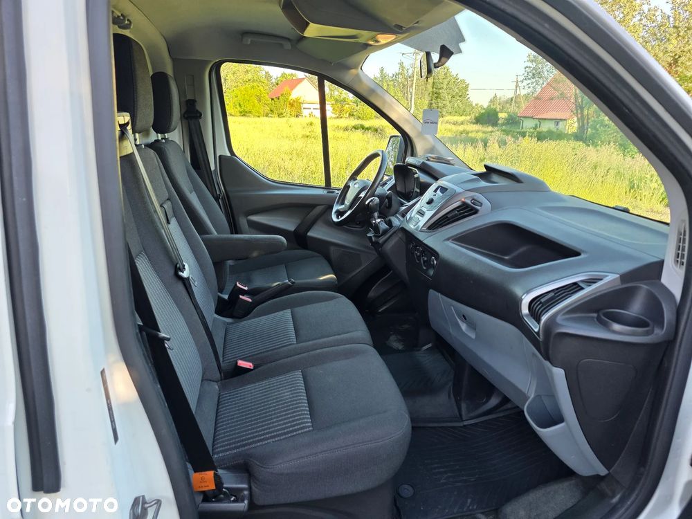 Ford Transit Custom - 18