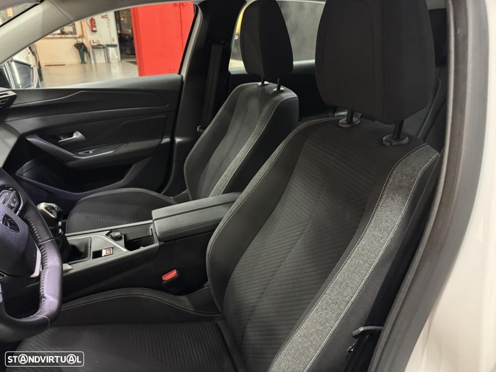 Peugeot 308 BlueHDi 130 Active Pack - 27