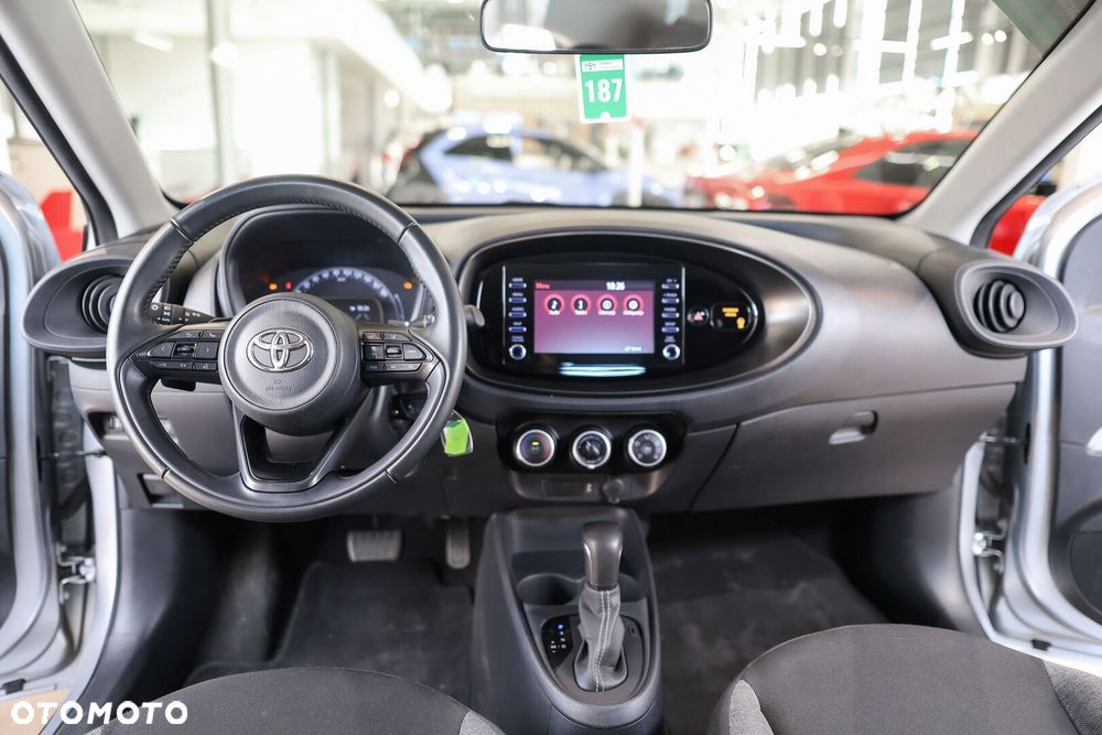 Toyota Aygo X - 6