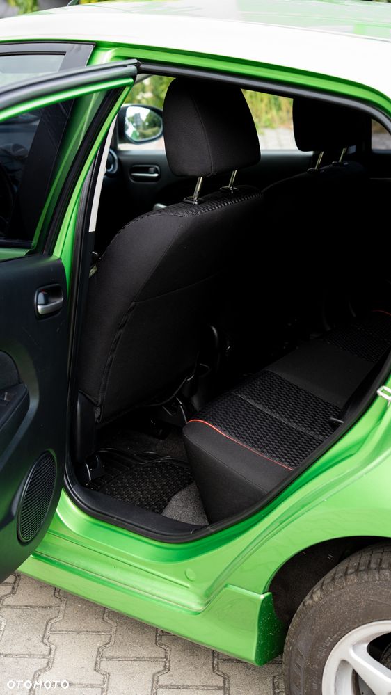 Mazda 2 1.5 MZR Sports-Line - 23