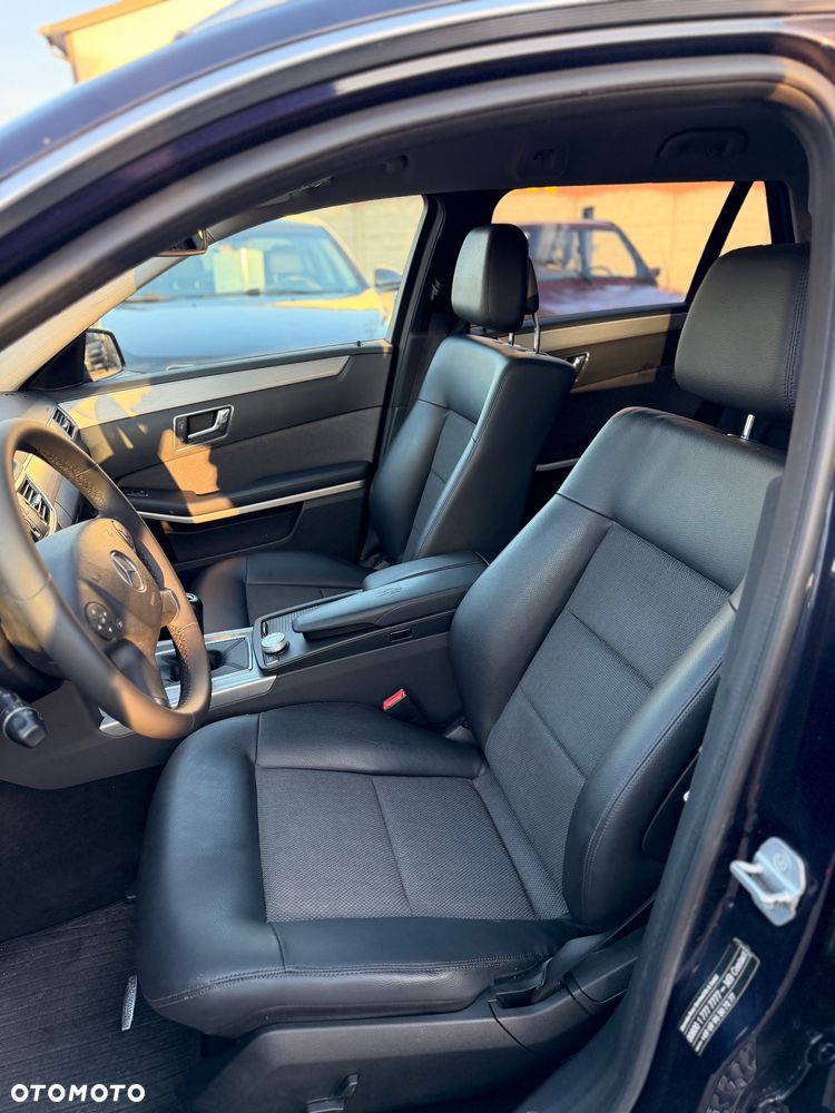 Mercedes-Benz Klasa E 200 CGI BlueEffICIENCY Avantgarde - 16