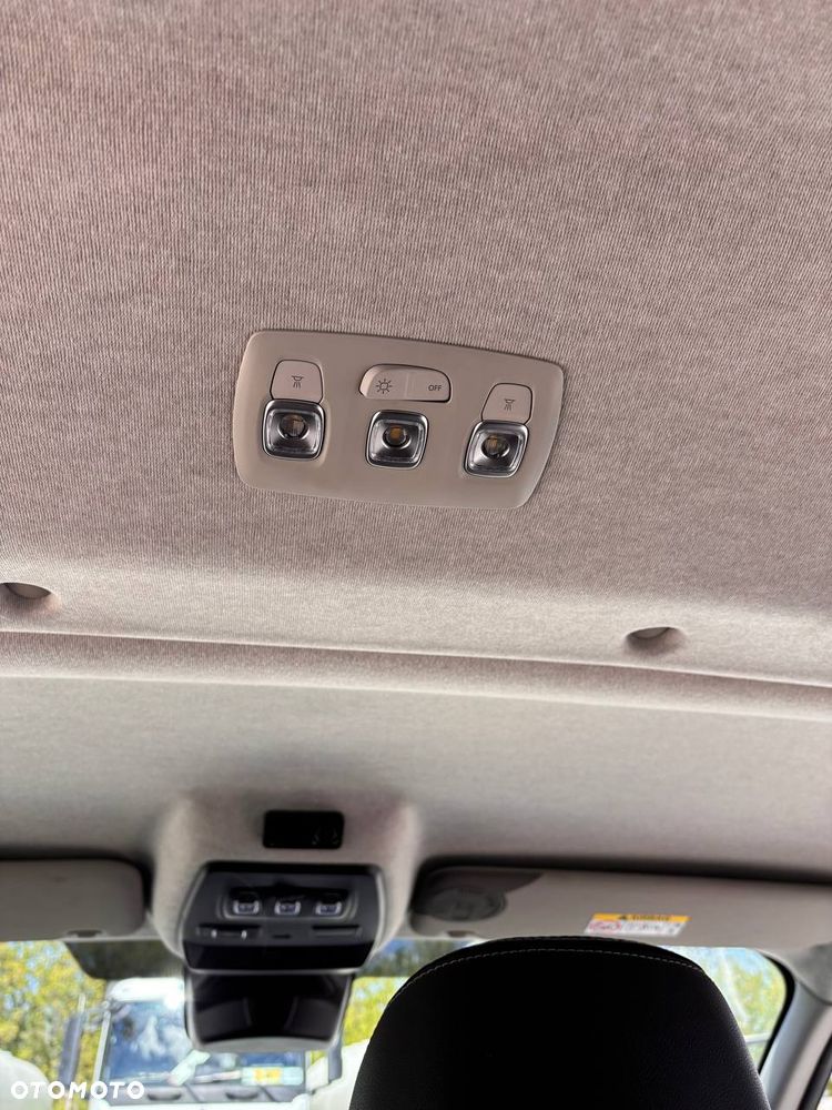 Renault Trafic (6 Osobowy) - 30