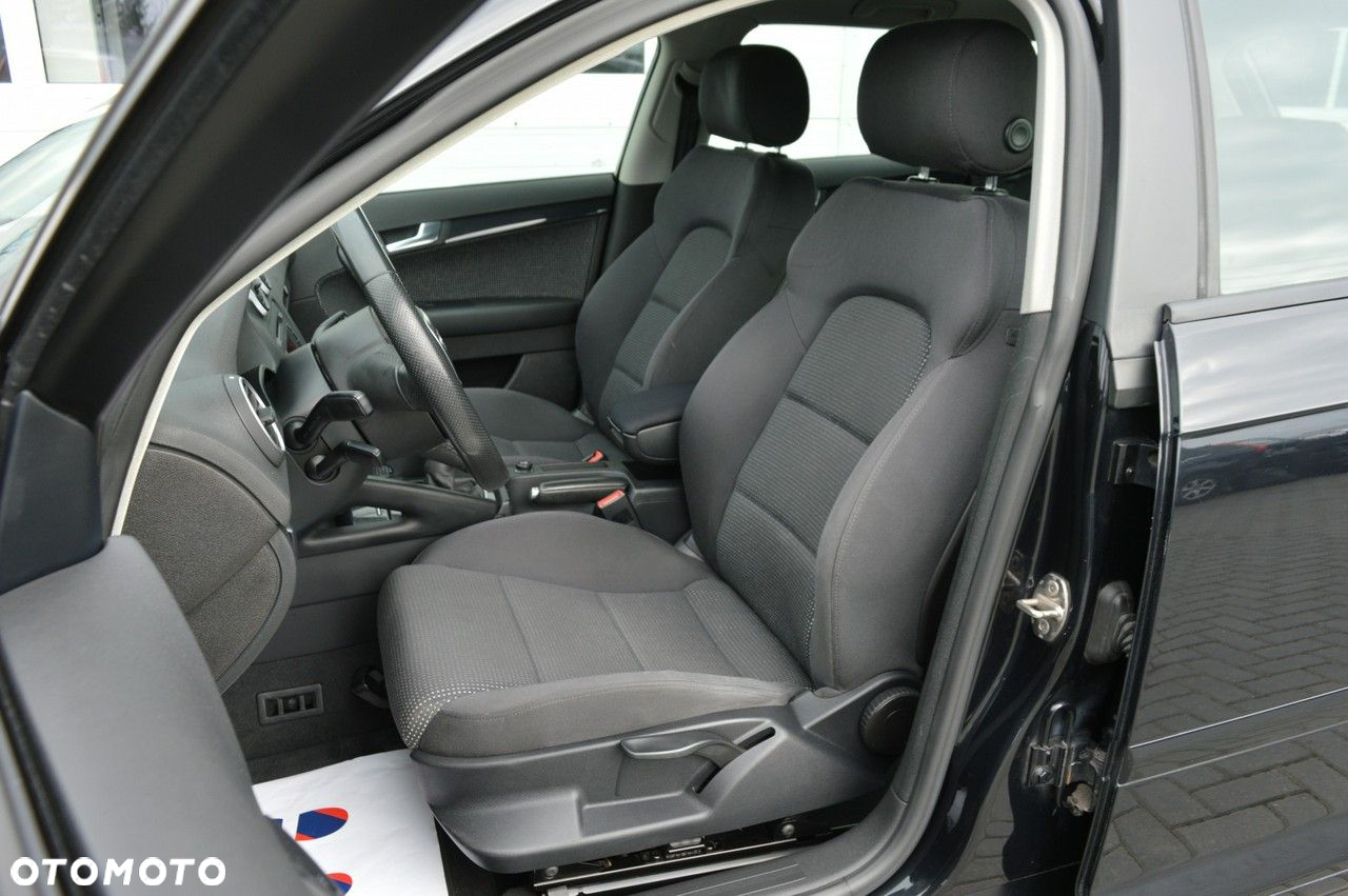 Audi A3 2.0 TDI Sportback Ambiente - 18