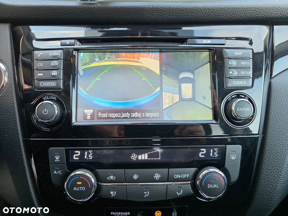 Nissan Qashqai 1.6 DCi Xtronic N-Connecta - 14