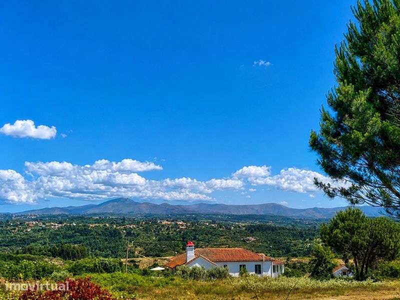 Exceptional Countryhouse Property with Panoramic Mountain Views - Grande imagem: 4/12