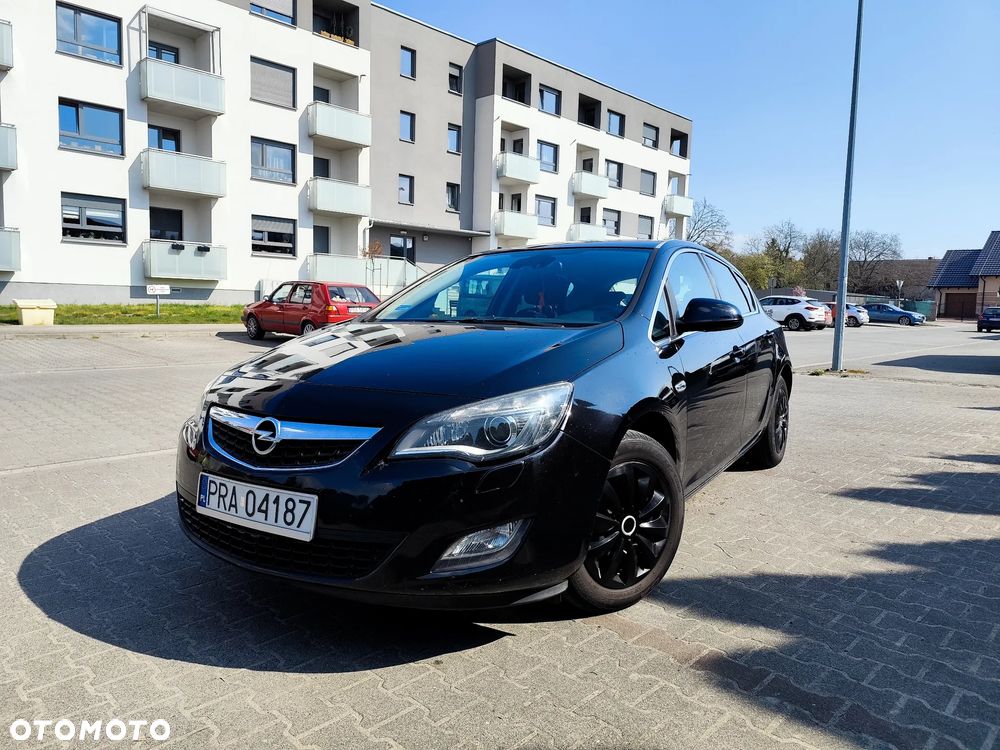 Opel Astra - 1