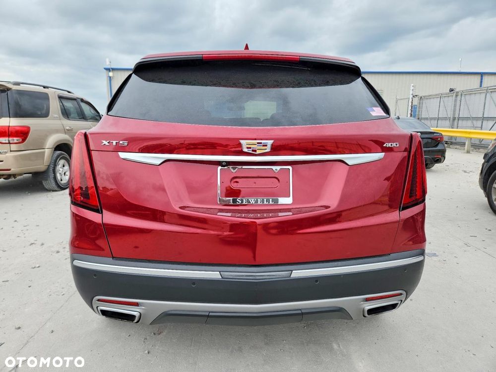 Cadillac XT5 - 5