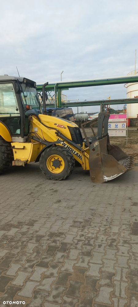 New Holland lb110b - 9