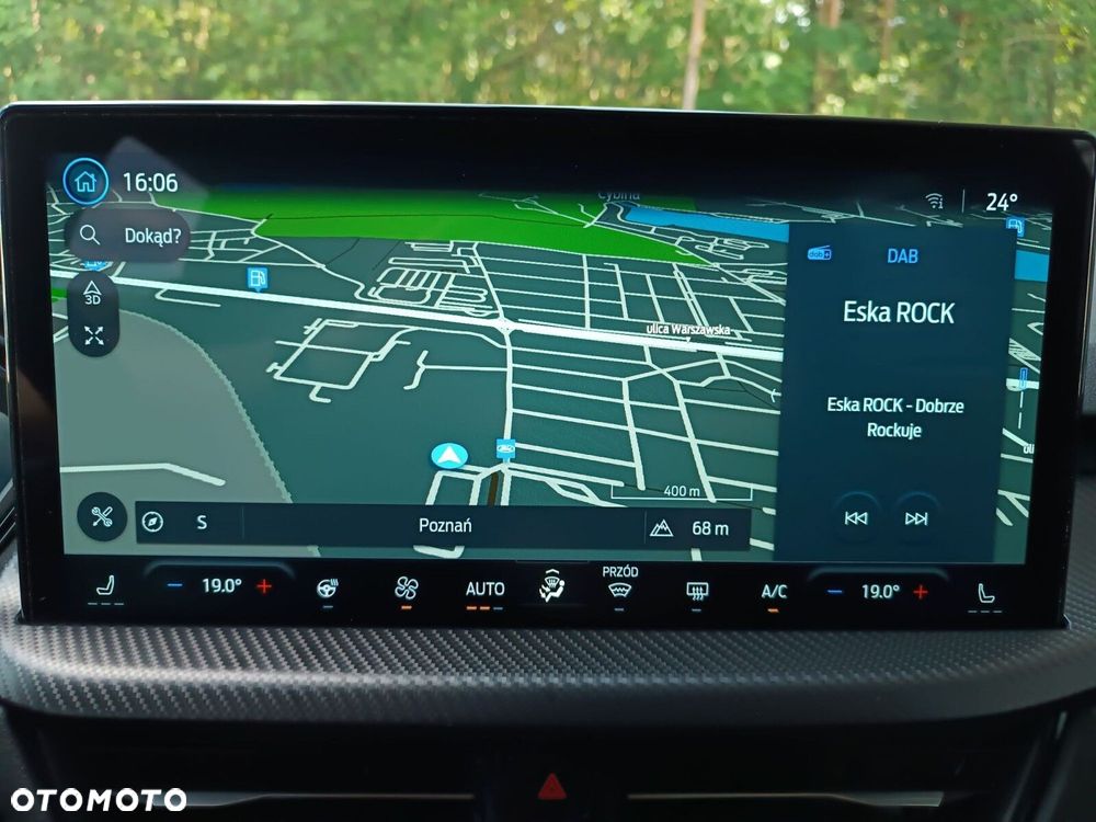 Ford Kuga - 20